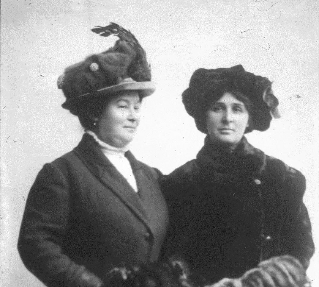 Archival black and white photo of Augusta Parsonnet and Jennie Danzis